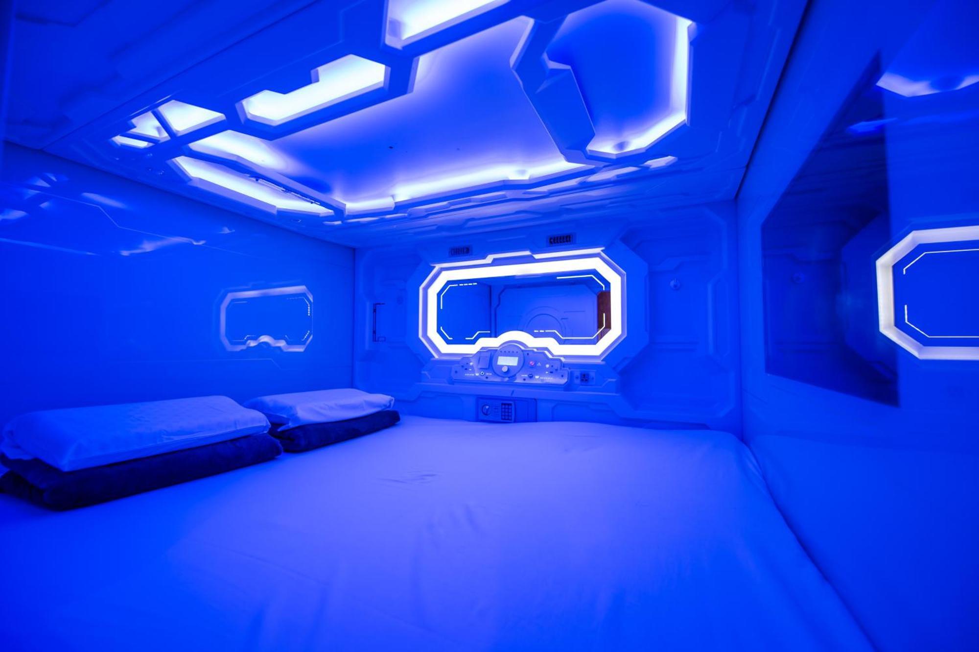 Space Q Capsule Hotel Sydney Zewnętrze zdjęcie
